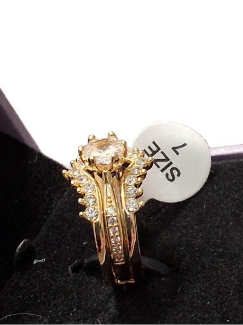 Aura Accessories Engagement Bridal Gold Rhinestone Statement Ring Size 7 NWT - Picture 3 of 5